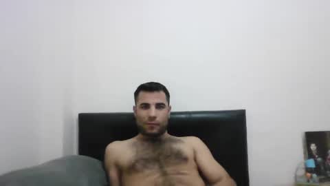 Snapshot of newworld0 chatting on 01-12-25, 06:27 newworld0 online show from 01-12-25, 06:27