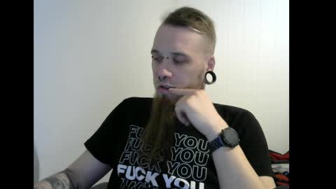 Snapshot of nezvers chatting on 03-05-25, 09:37 YouPick online show from 03-05-25, 09:37