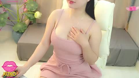 nhatlinhnguyen online show from 09-21-25, 07:54