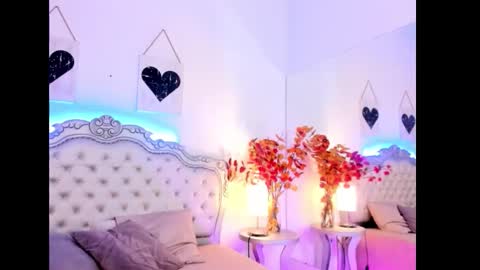 niacolussi online show from 10-13-25, 07:25