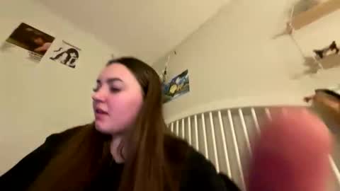 Nia online show from 12-02-25, 06:19