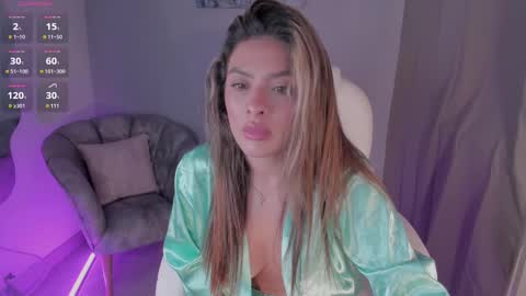 Nia online show from 12-11-24, 08:28