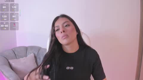 Nia online show from 02-17-25, 01:21