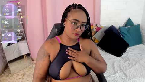 Nia online show from 03-08-26, 06:44