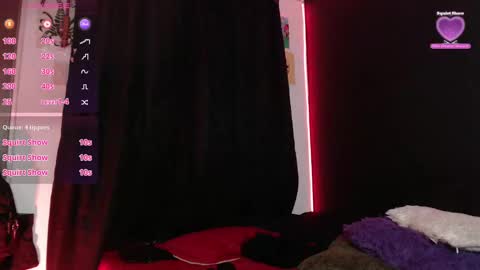 Snapshot of niakat_ chatting on 02-17-25, 06:26 niakat online show from 02-17-25, 06:26