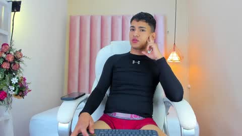 Niall  online show from 01-11-25, 01:11