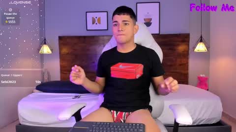 Niall  online show from 02-11-25, 04:24