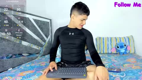 Niall  online show from 02-12-25, 11:51