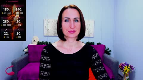 niasmithh online show from 12-17-24, 01:38