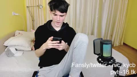 Nick PVT is open FanslyTwitter - Nic kycb online show from 12-19-24, 08:34