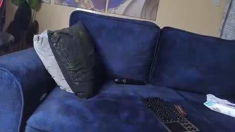 Lilly online show from 09-22-25, 07:05