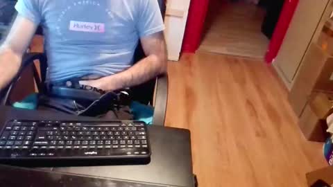 nicecck24 online show from 12-18-25, 05:13