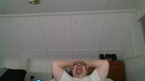 Snapshot of niceguy7208 chatting on 09-30-25, 02:49 niceguy7208 online show from 09-30-25, 02:49