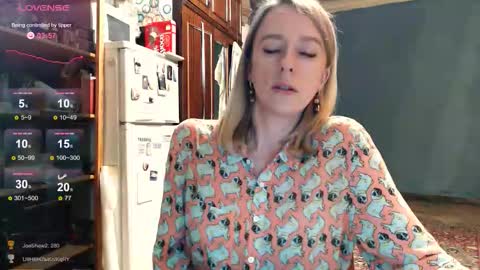 Kathrine online show from 10-26-25, 04:57