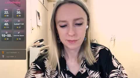 Kathrine online show from 12-14-25, 08:02