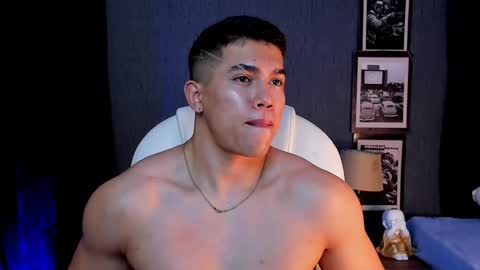 nick fenix online show from 09-23-25, 06:27