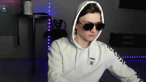 Nick online show from 02-04-25, 12:51