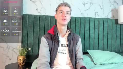 Nick  online show from 10-30-25, 01:12