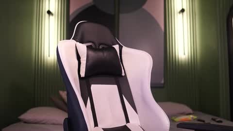 Jhohan online show from 10-26-25, 01:28