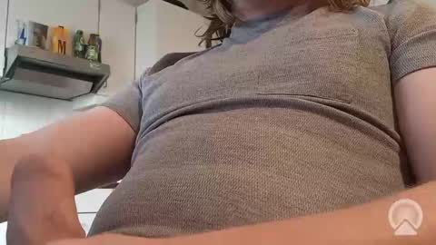 nick_x_b online show from 12-18-25, 12:33