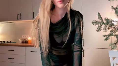 Nicka Cherie online show from 01-10-26, 04:09