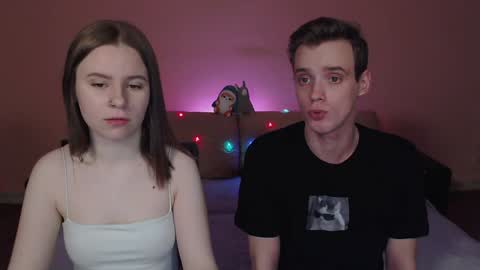 Snapshot of nickandmolly chatting on 01-05-25, 04:59 nick and molly online show from 01-05-25, 04:59