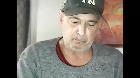 Snapshot of nickincali chatting on 12-30-24, 04:19 nickincali online show from 12-30-24, 04:19