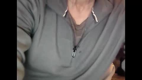 Snapshot of nickincali chatting on 02-28-25, 11:58 nickincali online show from 02-28-25, 11:58