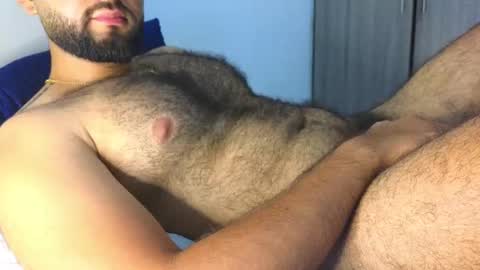 Nicolas              online show from 02-18-25, 05:09