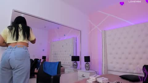 nickky online show from 02-09-25, 01:14