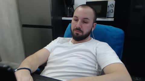 Snapshot of nickolas22 chatting on 02-03-26, 10:59 Julian online show from 02-03-26, 10:59