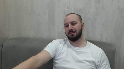 Snapshot of nickolas22 chatting on 02-25-26, 10:52 Julian online show from 02-25-26, 10:52