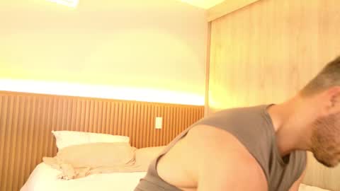 nickriverzxo online show from 10-25-25, 01:07