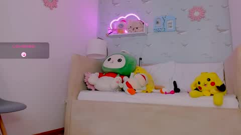 Nicolas online show from 02-10-25, 06:24