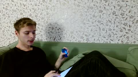 Nick online show from 12-13-24, 10:02