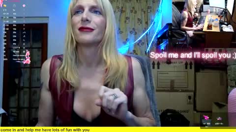 Snapshot of nicktu52 chatting on 02-25-25, 12:14 nicktuuk online show from 02-25-25, 12:14