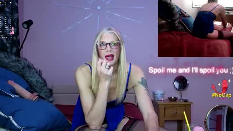 Snapshot of nicktu52 chatting on 10-25-25, 12:29 nicktuuk online show from 10-25-25, 12:29