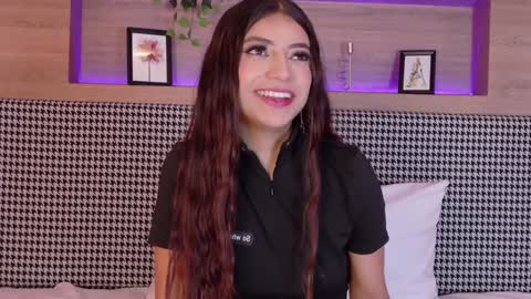 Snapshot of nicky_belmonth chatting on 01-27-25, 06:09 nicky_belmonth online show from 01-27-25, 06:09