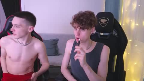 Snapshot of nicky_mart chatting on 02-28-25, 03:15 Nicki Danny online show from 02-28-25, 03:15