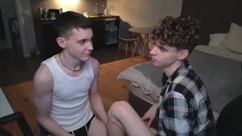 Snapshot of nicky_mart chatting on 09-22-25, 05:48 Nicki Danny online show from 09-22-25, 05:48