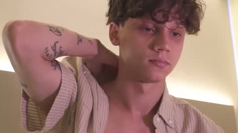 Nicky Neal online show from 10-23-25, 12:21