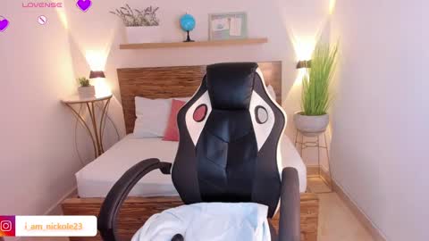 Nicky  online show from 02-22-25, 09:01