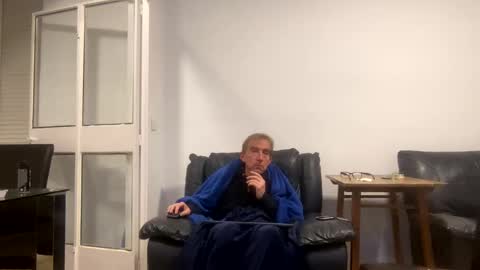 Nico online show from 02-08-25, 08:21