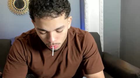 nico_blaze7 online show from 12-04-25, 12:25