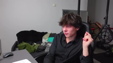 Snapshot of nico_domino chatting on 01-06-26, 01:26 NICO DOMINO online show from 01-06-26, 01:26