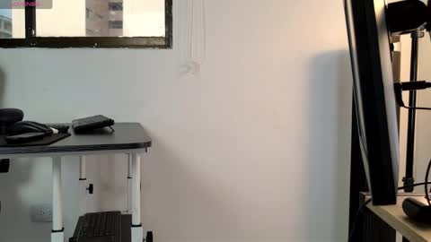 Nico online show from 04-18-26, 09:26