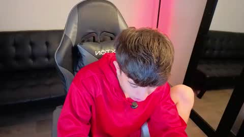 Nicolas online show from 03-02-26, 08:48