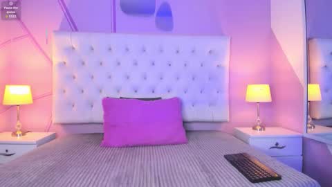 Snapshot of nicol_betancur chatting on 03-04-26, 05:13 Nicol online show from 03-04-26, 05:13