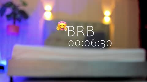 Your baby Nicol  online show from 12-20-24, 04:14