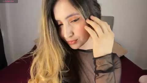 Snapshot of nicol_swift_ chatting on 08-04-26, 10:12 Nicol online show from 08-04-26, 10:12